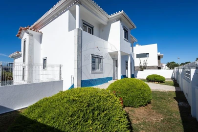 Moradia T4 para Venda em Ericeira