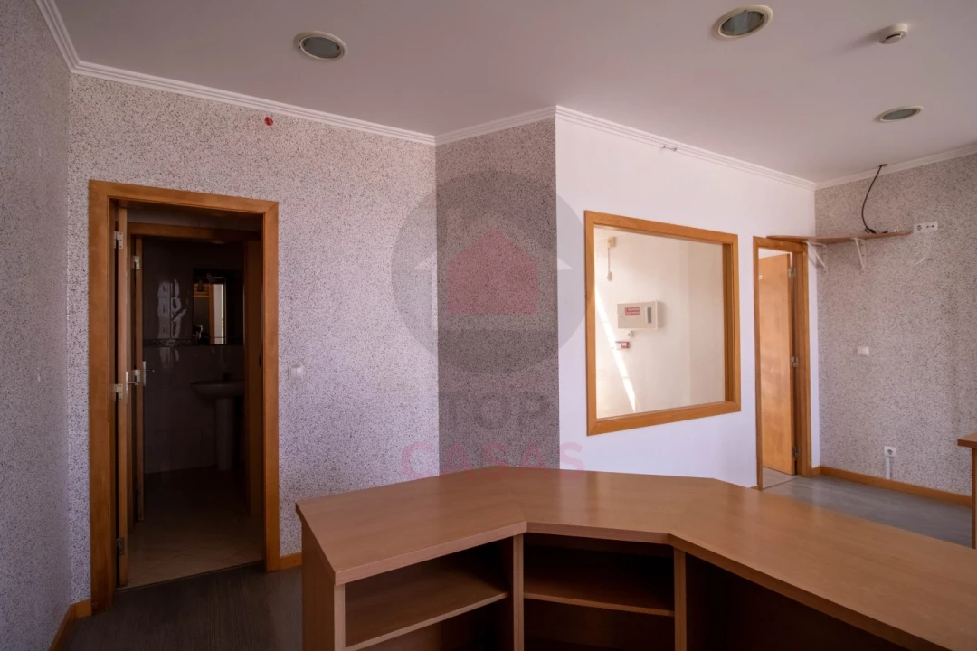 Loja para Venda em Peniche Foto 12