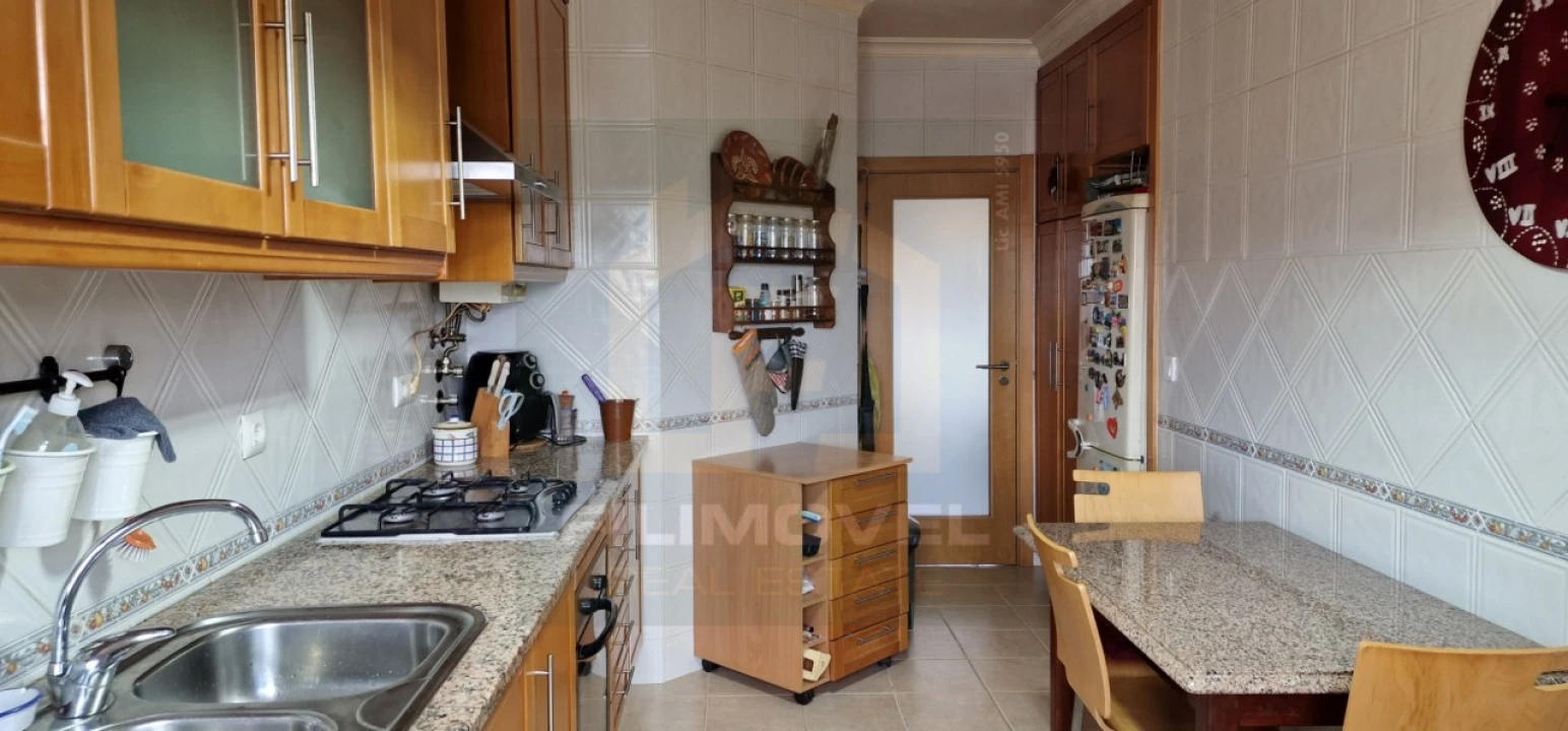 Apartamento T3 para Venda em Riachos Foto 22