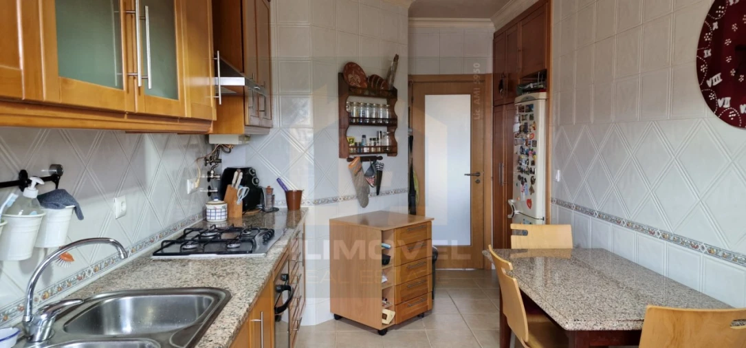 Apartamento T3 para Venda em Riachos Foto 22