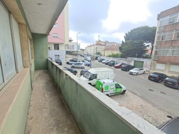 Loja para Venda em Agualva e Mira-Sintra