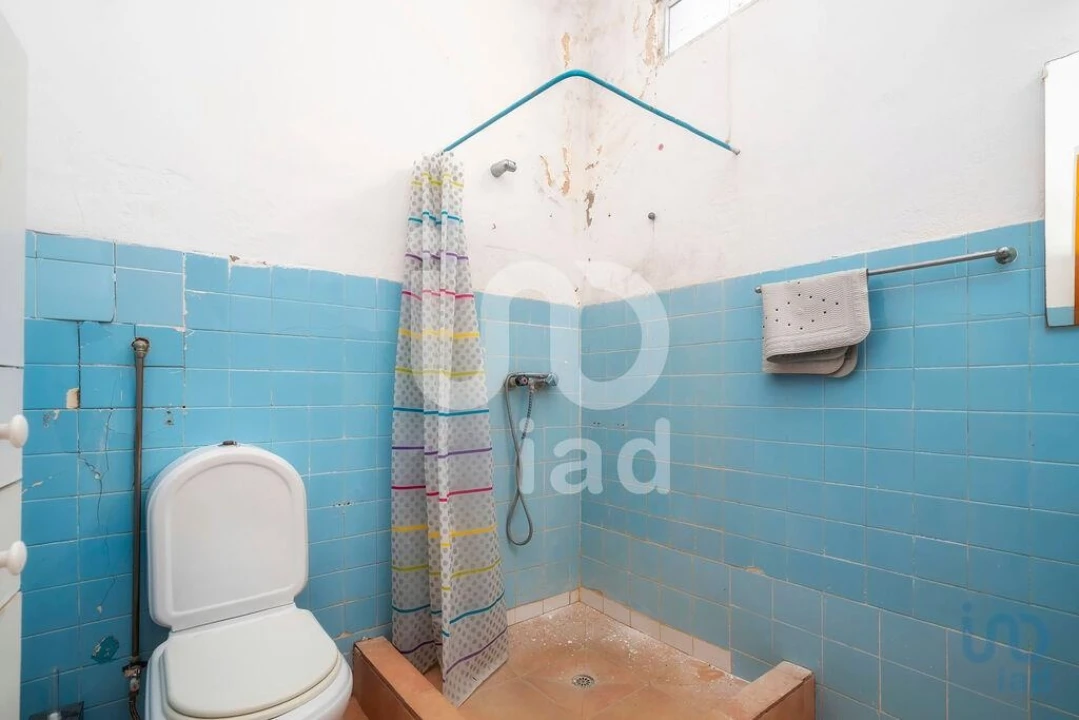 Moradia T4 para Venda em Olhão Foto 10