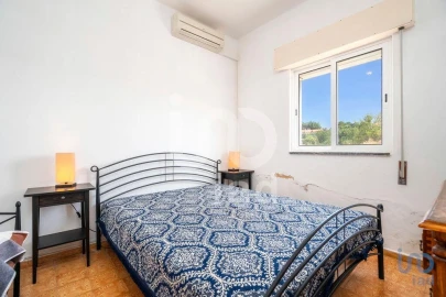 Moradia T4 para Venda em Olhão