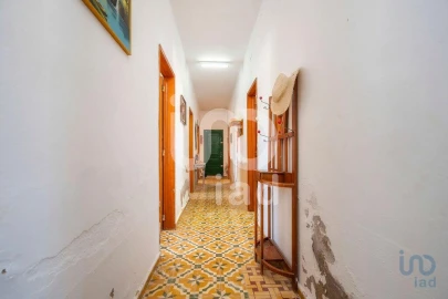 Moradia T4 para Venda em Olhão