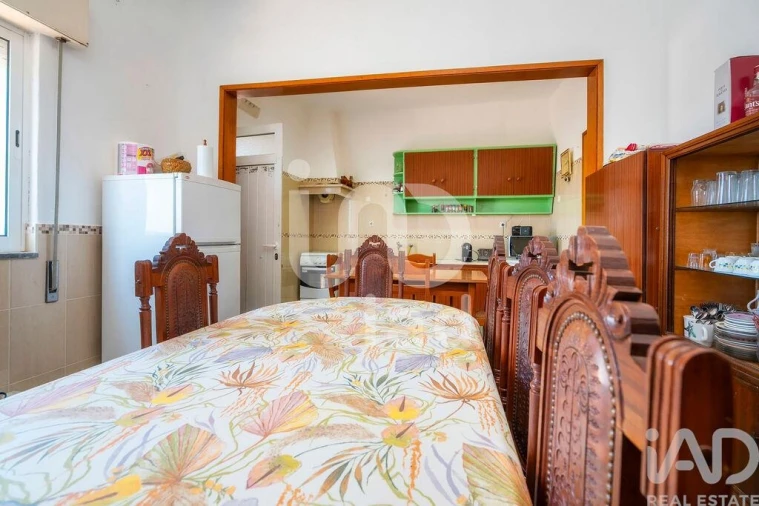 Moradia T4 para Venda em Olhão Foto 21