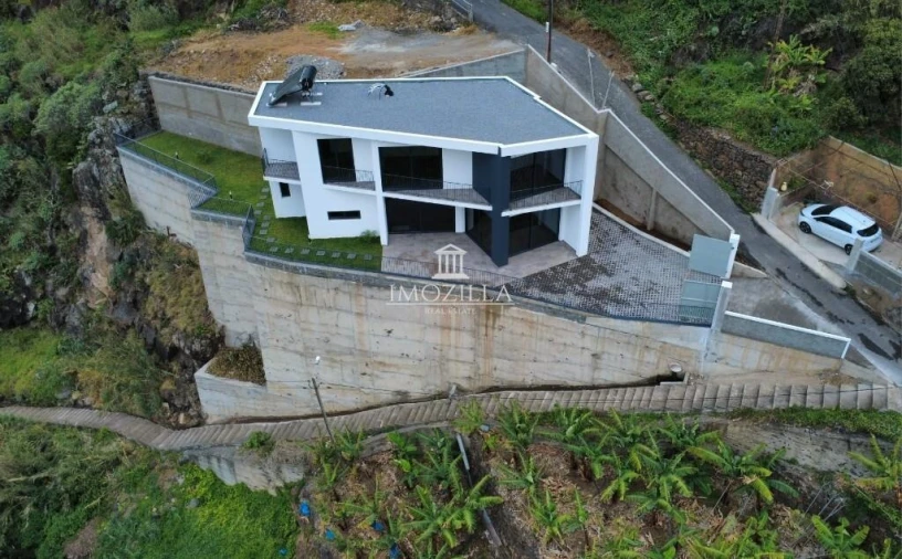 Moradia T3 para Venda em Tabua Foto 49