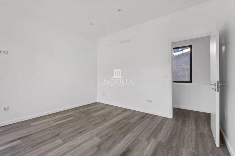 Moradia T3 para Venda em Tabua Foto 19