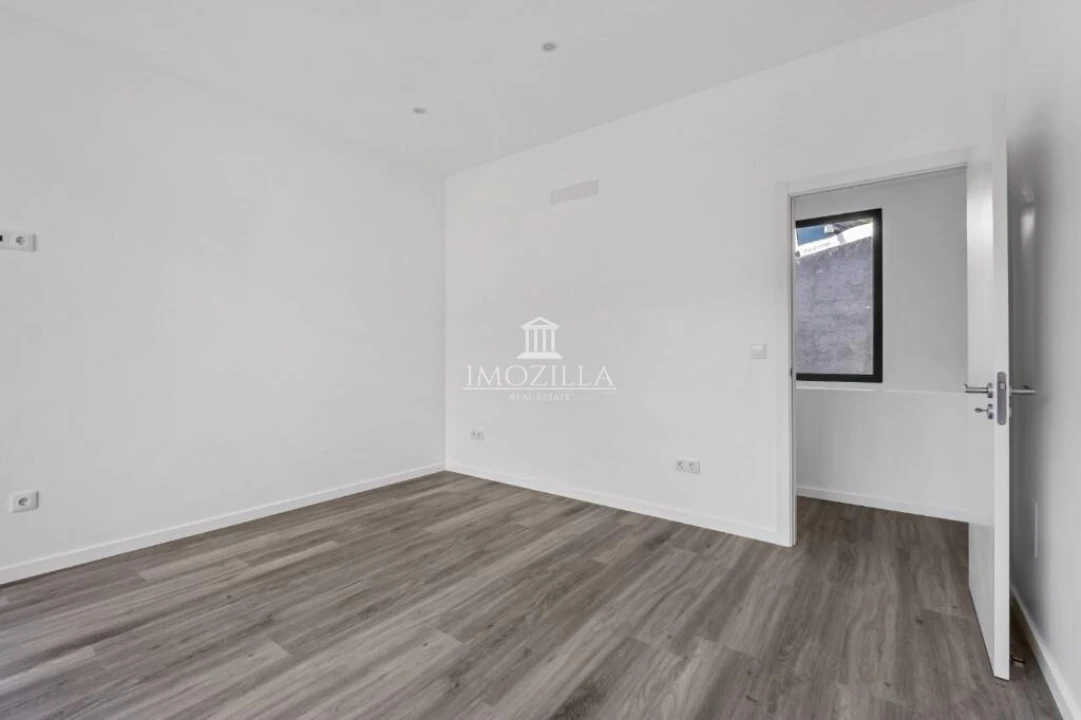 Moradia T3 para Venda em Tabua Foto 19