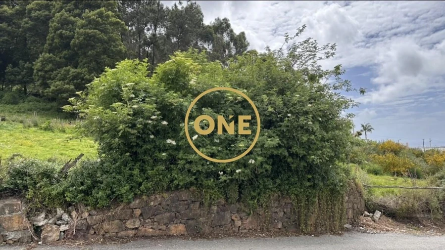 Terreno para Venda em Laundos Foto 1