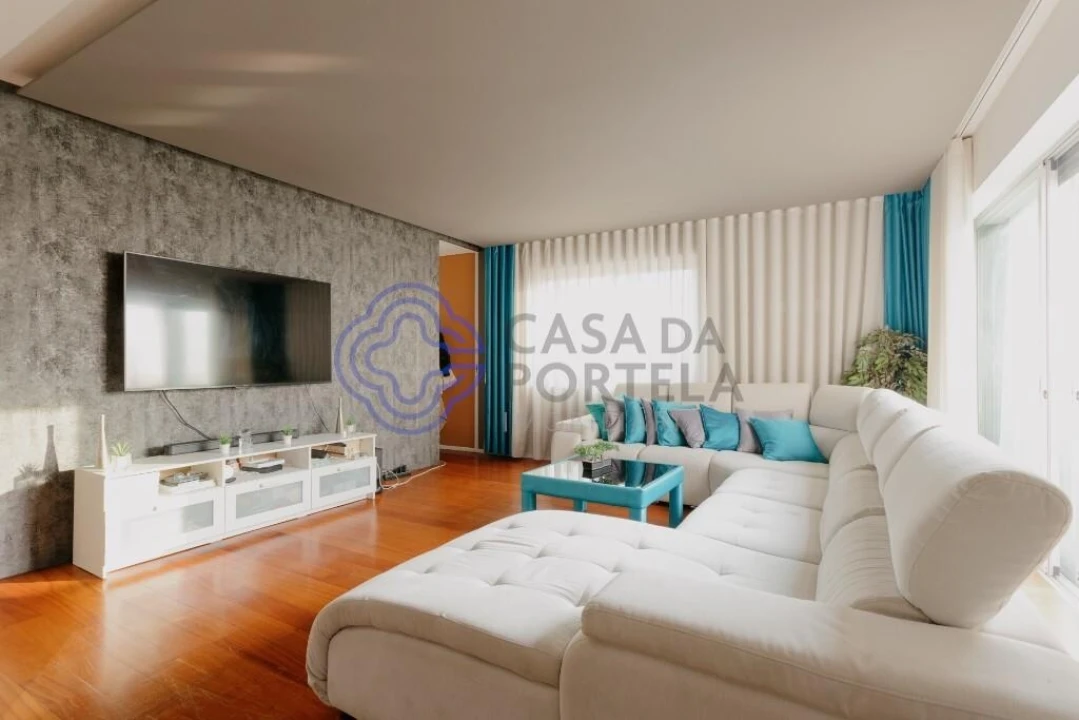 Apartamento T5 para Venda em Gondomar (São Cosme), Valbom e Jovim Foto 28