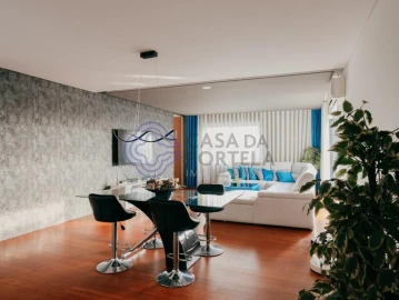 Apartamento T5 para Venda em Gondomar (São Cosme), Valbom e Jovim