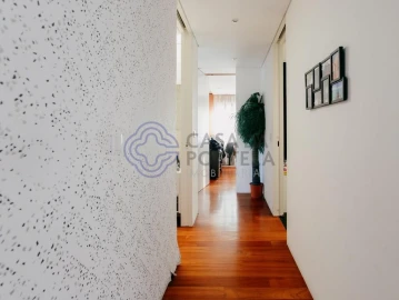 Apartamento T5 para Venda em Gondomar (São Cosme), Valbom e Jovim
