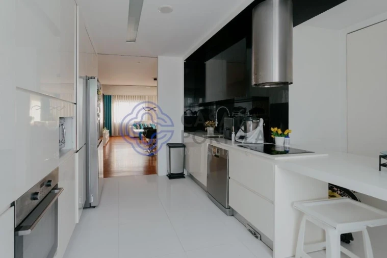 Apartamento T5 para Venda em Gondomar (São Cosme), Valbom e Jovim Foto 7