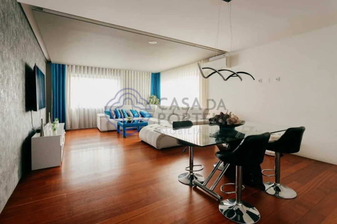 Apartamento T5 para Venda em Gondomar (São Cosme), Valbom e Jovim Foto 2