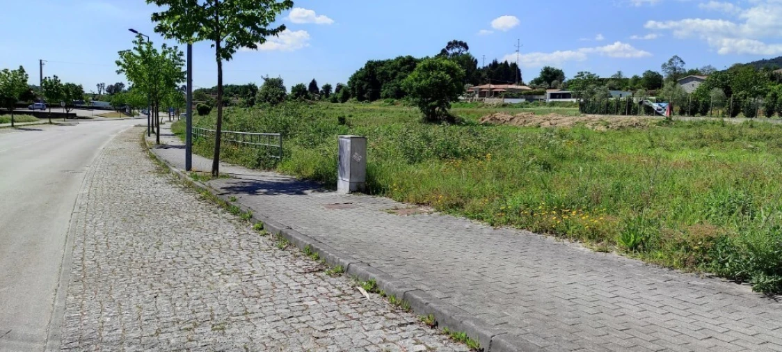 Terreno para Venda em Amares e Figueiredo Foto 5