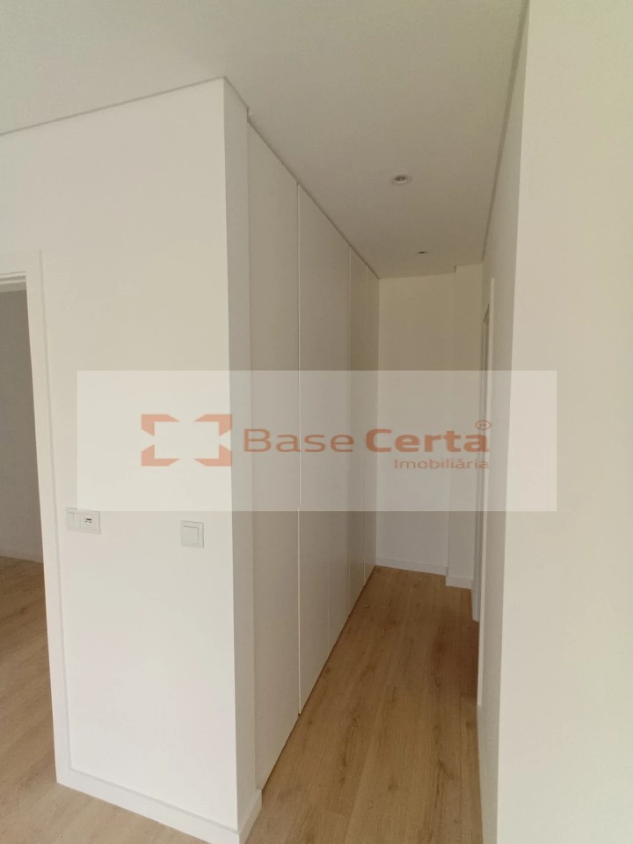 Moradia T4 para Venda em Santa Iria de Azoia, São João da Talha e Bobadela Foto 49