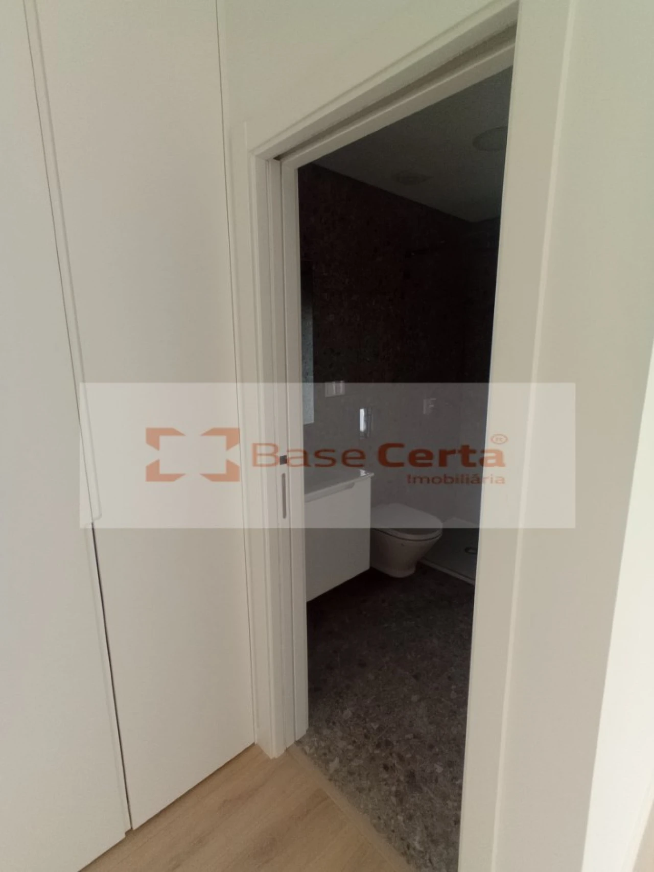 Moradia T4 para Venda em Santa Iria de Azoia, São João da Talha e Bobadela Foto 57