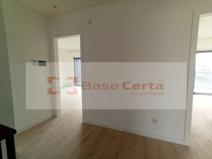 Moradia T4 para Venda em Santa Iria de Azoia, São João da Talha e Bobadela Foto 46