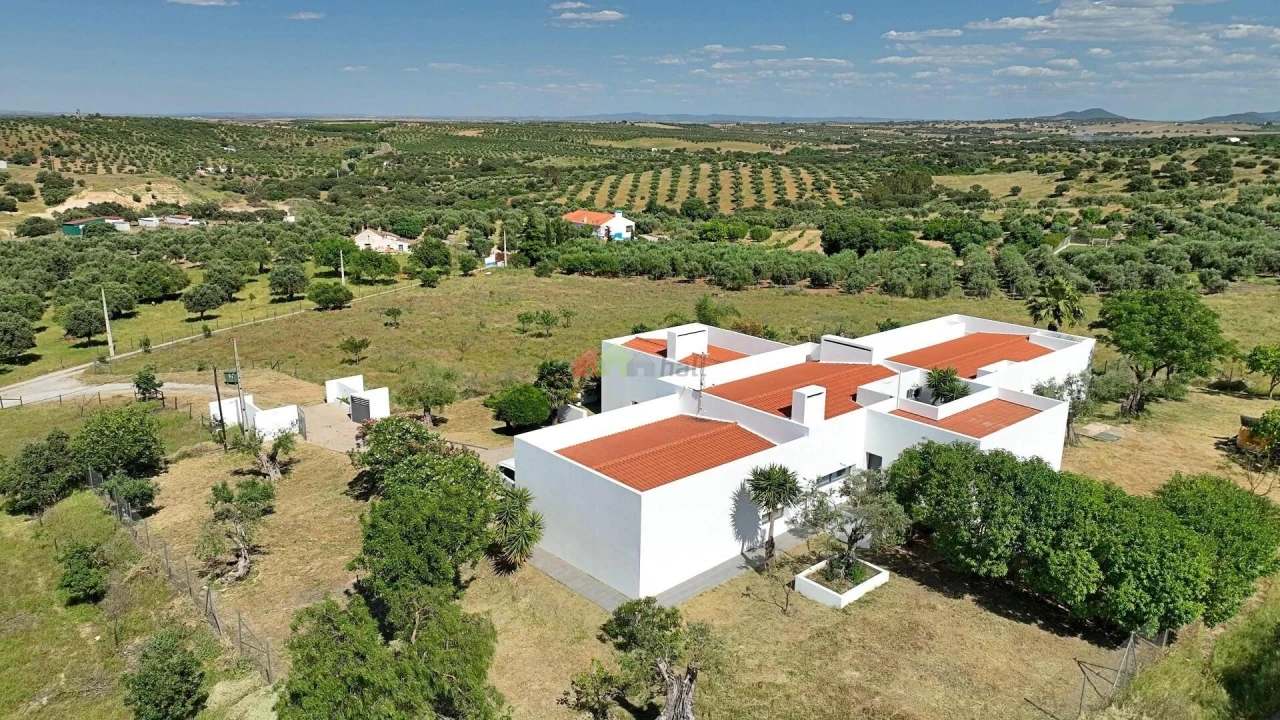 Quinta T5 para Venda em Safara e Santo Aleixo da Restauração Foto 59