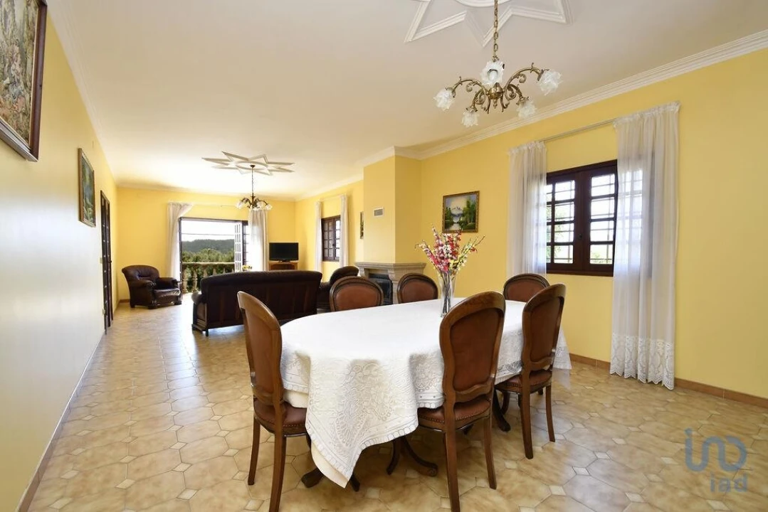 Moradia T4 para Venda em Moure Foto 8