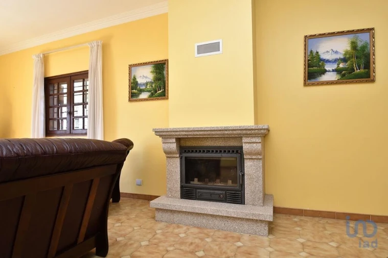 Moradia T4 para Venda em Moure Foto 10