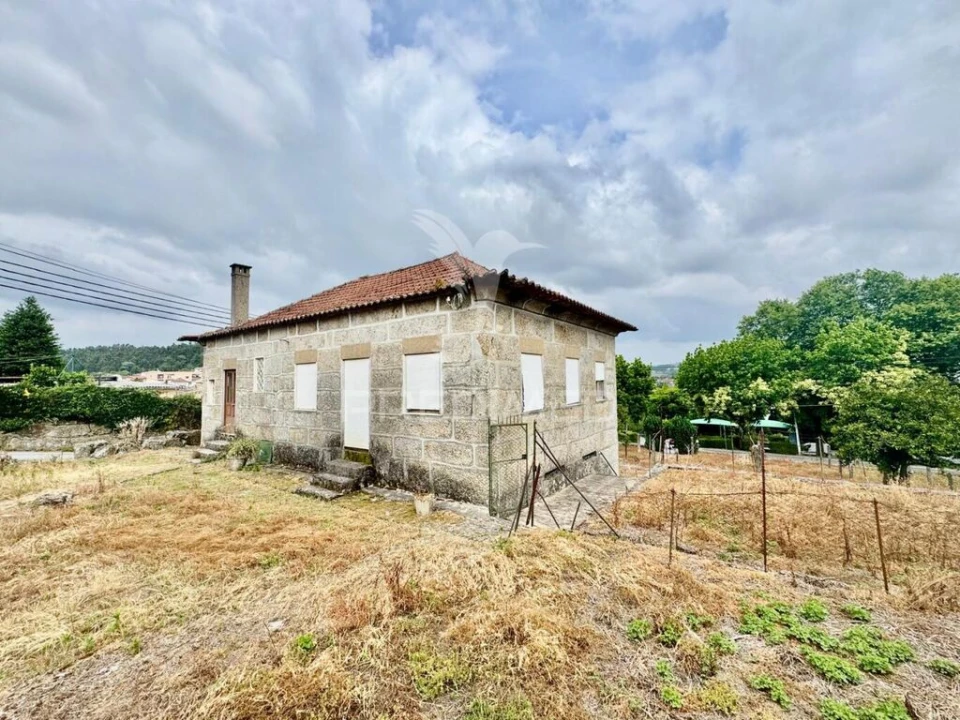 Moradia T3 para Venda em Selho (São Jorge) Foto 11