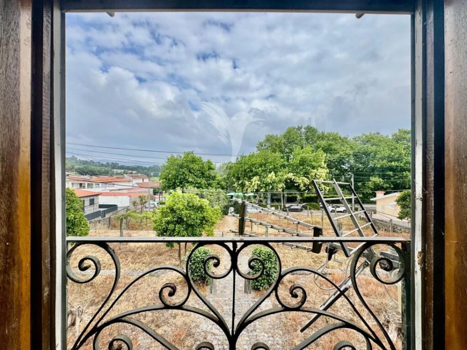 Moradia T3 para Venda em Selho (São Jorge) Foto 2