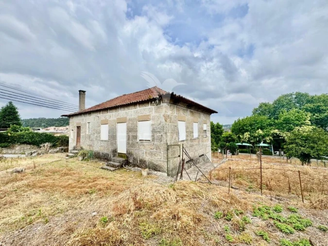 Moradia T3 para Venda em Selho (São Jorge) Foto 14