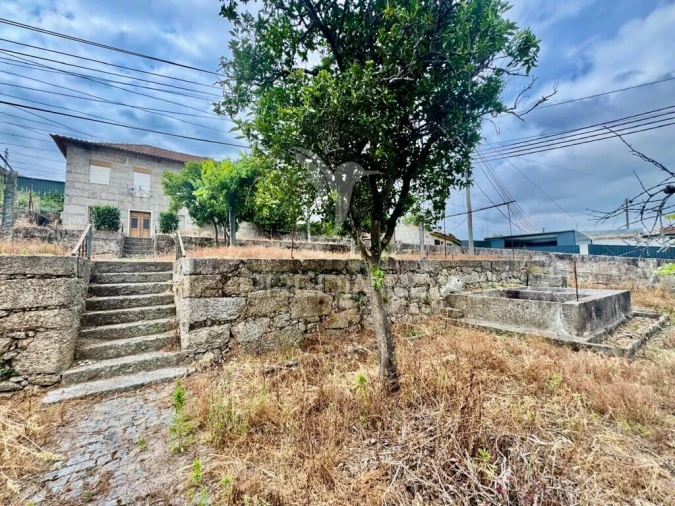 Moradia T3 para Venda em Selho (São Jorge) Foto 7