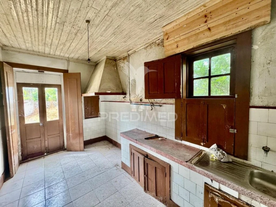 Moradia T3 para Venda em Selho (São Jorge) Foto 16