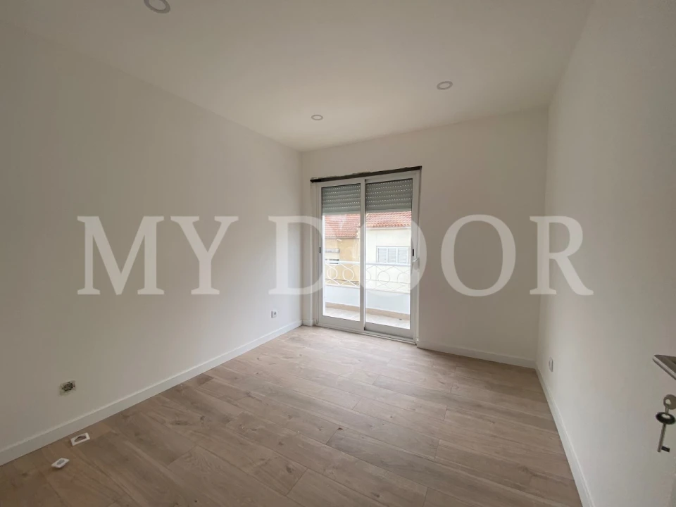 Moradia T3 para Venda em Santa Iria de Azoia, São João da Talha e Bobadela Foto 18