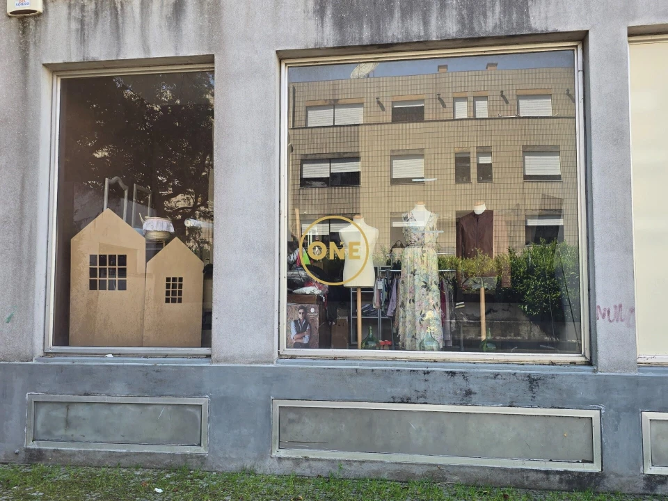 Loja para Venda em Vila das Aves Foto 1