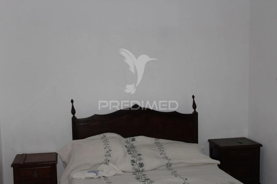 Moradia T1 para Venda em Terrugem e Vila Boim Foto 8