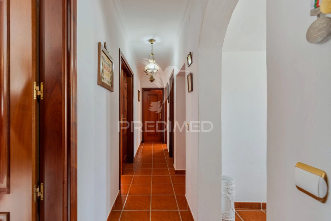 Moradia T5 para Venda em São Martinho Foto 11