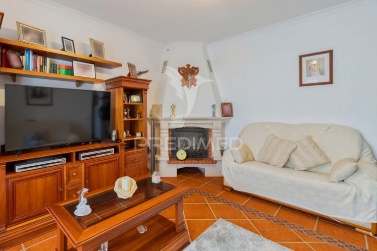 Moradia T5 para Venda em São Martinho Foto 6