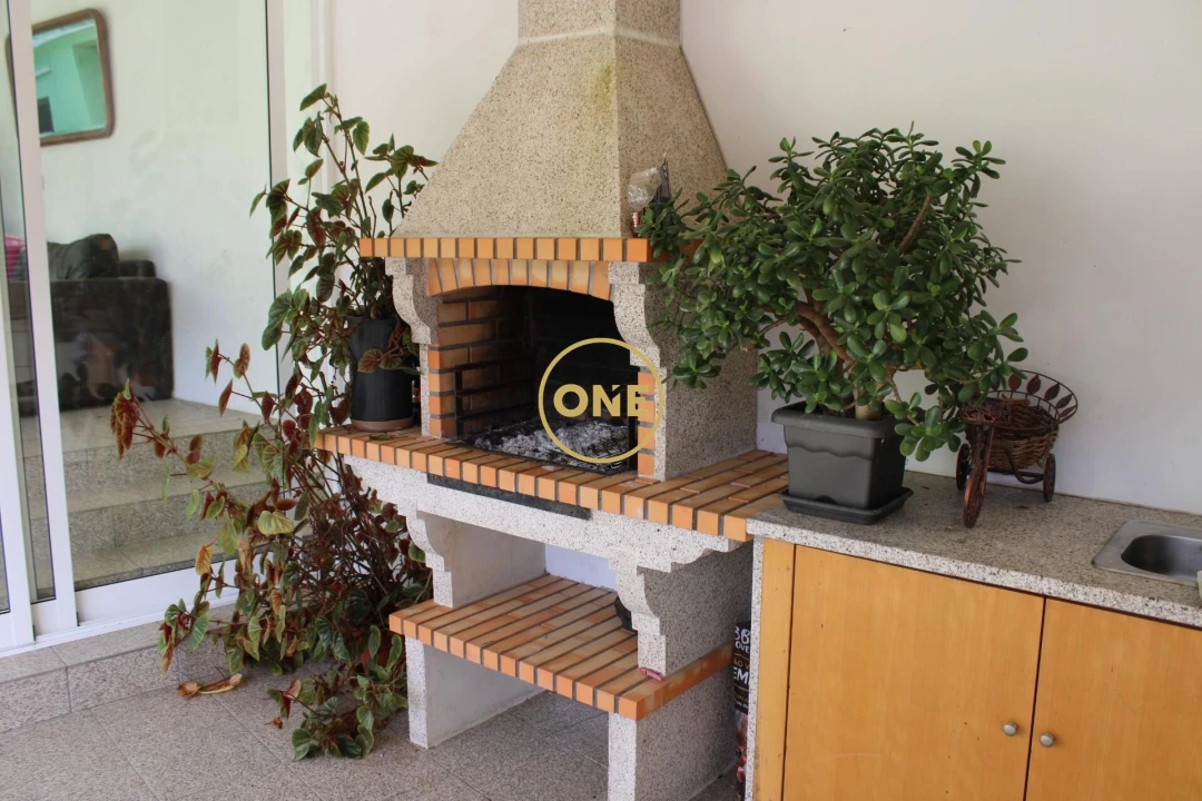 Moradia T3 para Venda em Gondoriz Foto 10