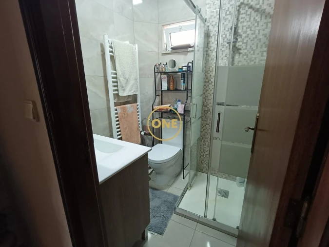 Moradia T3 para Venda em Gondoriz Foto 16