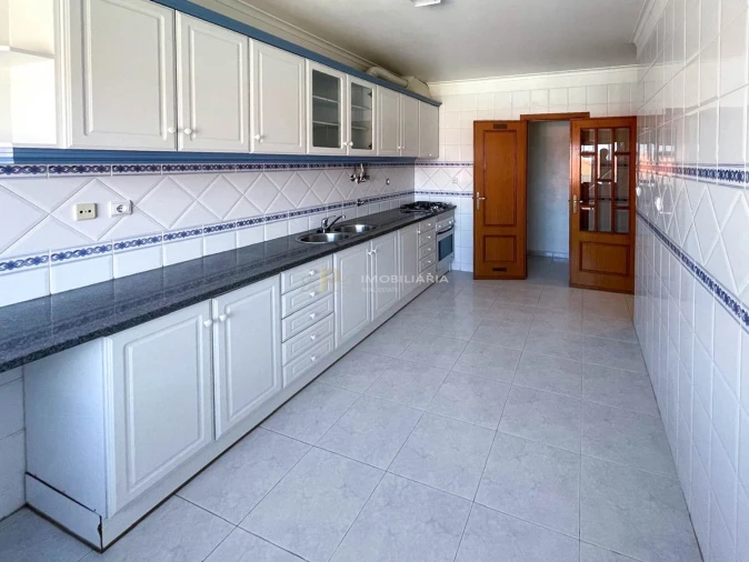 Apartamento T3 para Venda em Marvila, Ribeira Santarém, São Salvador, São Nicolau Foto 8