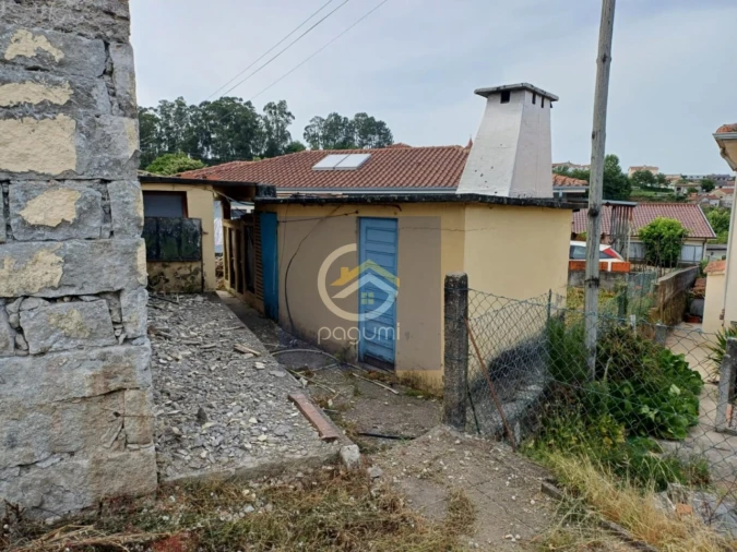 Moradia T3 para Venda em Lodares Foto 14