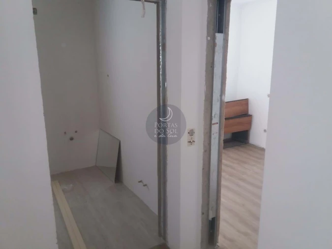 Apartamento T1 para Venda em Marvila, Ribeira Santarém, São Salvador, São Nicolau Foto 2