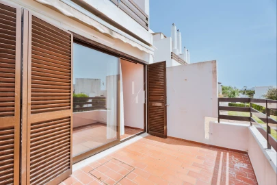 Moradia T2 para Venda em Quarteira