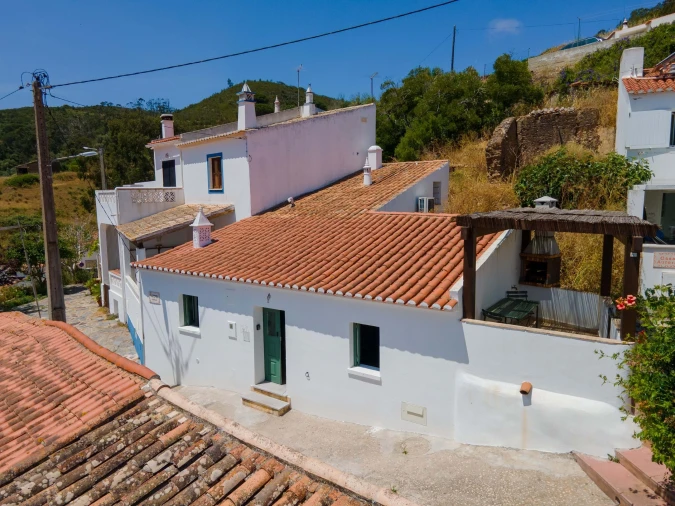 Moradia T1 para Venda em Bordeira Foto 2