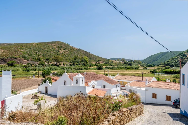 Moradia T1 para Venda em Bordeira Foto 24