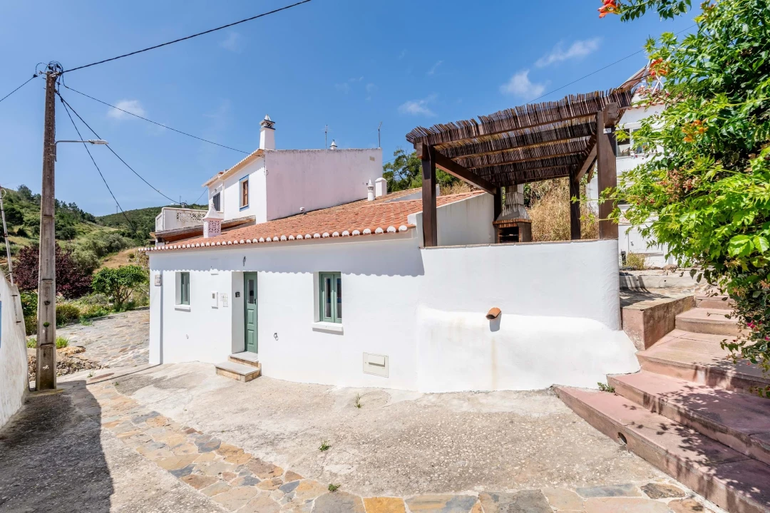 Moradia T1 para Venda em Bordeira Foto 16