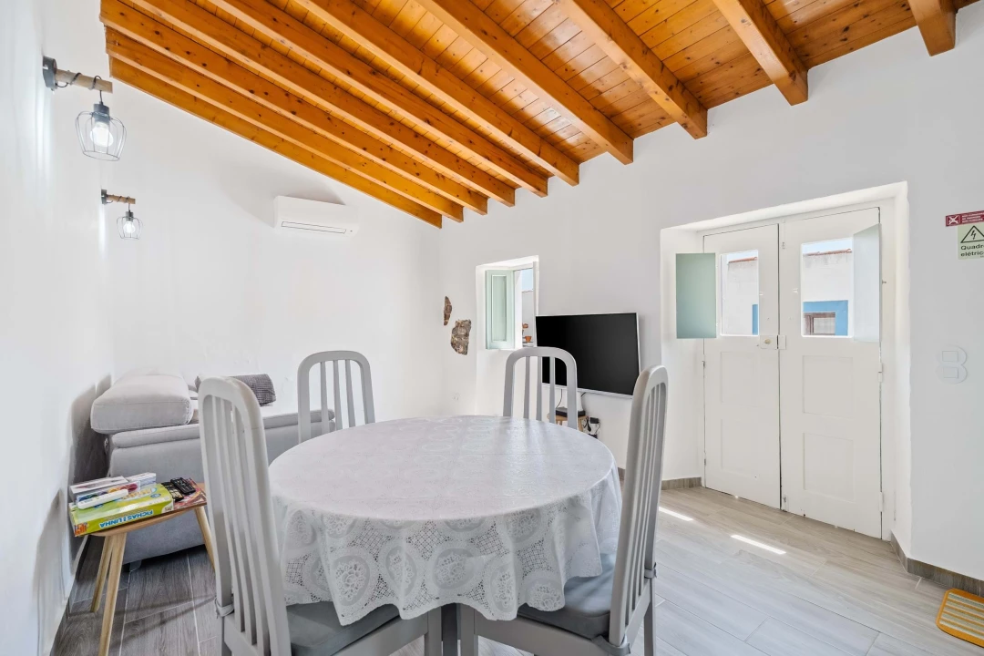 Moradia T1 para Venda em Bordeira Foto 4