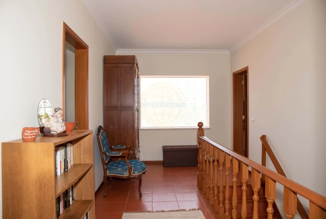 Moradia T4 para Venda em Tornada e Salir do Porto Foto 15