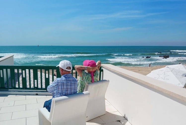 Apartamento T2 para Venda em Nazare Foto 9