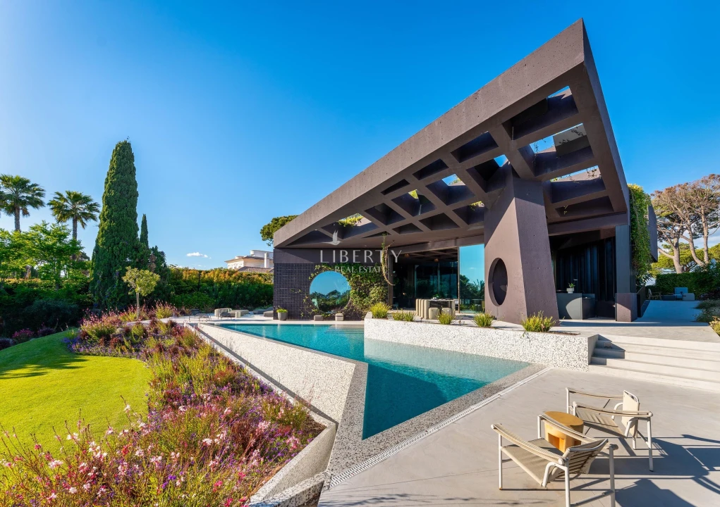 Moradia T7 para Venda em Almancil Planta 19