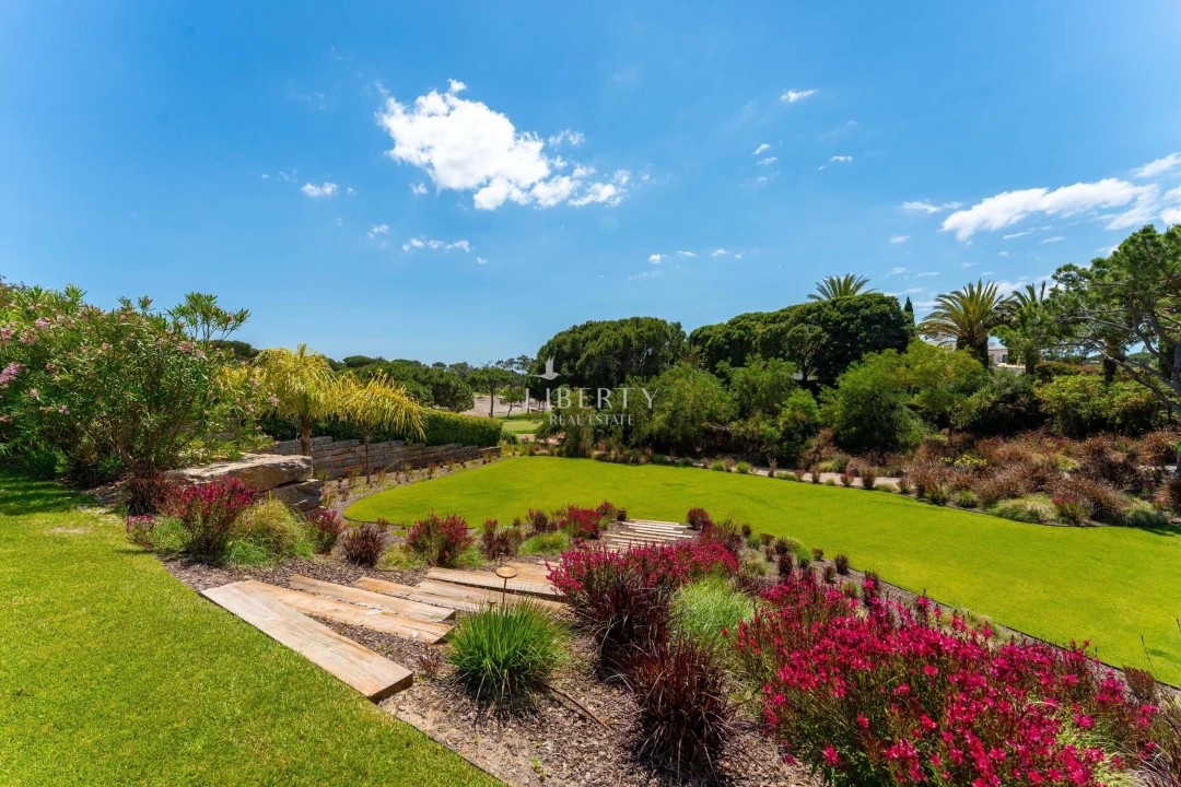 Moradia T7 para Venda em Almancil Planta 51