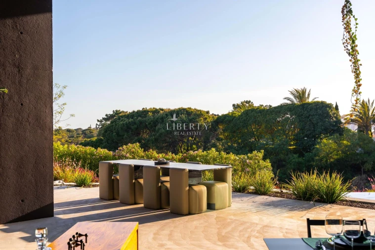 Moradia T7 para Venda em Almancil Planta 15